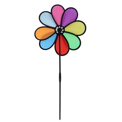 Moulin à vent coloré arc-en-ciel avec fleurs éblouissantes, décoration extérieure pour jardin et cour
