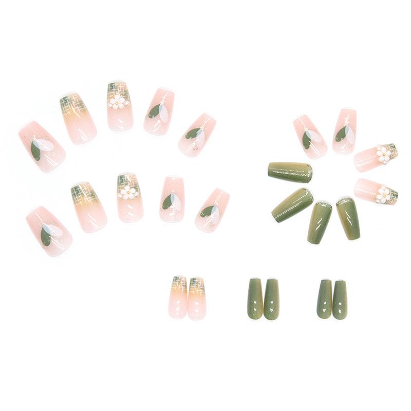 Artificial Nails Medium-length False Nails Summer Dreamy Two-color Gradient Nail Art Wear Nail Three-dimensional Pearl Five-petal Flower