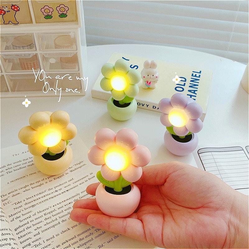 Mini small flower cute bedroom night light creative bedside ornament cream glue DIY night light birthday gift desk lamp
