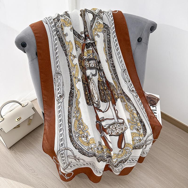 2025 new model recommended spring and summer versatile thin breathable sunscreen outer shawl neck protection travel photo silk scarf women