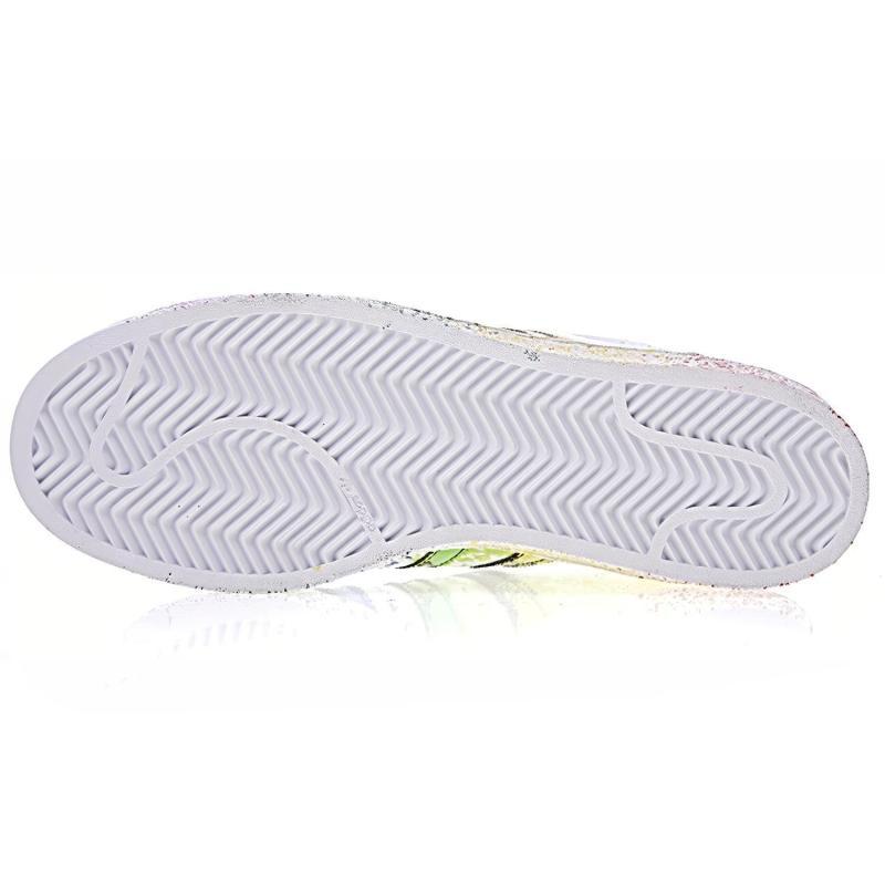 Adidas Superstar 'Pride' Sneaker D70351