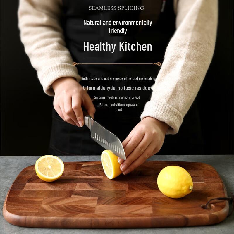 LC LIVING Acacia Wood Oval Cutting Board