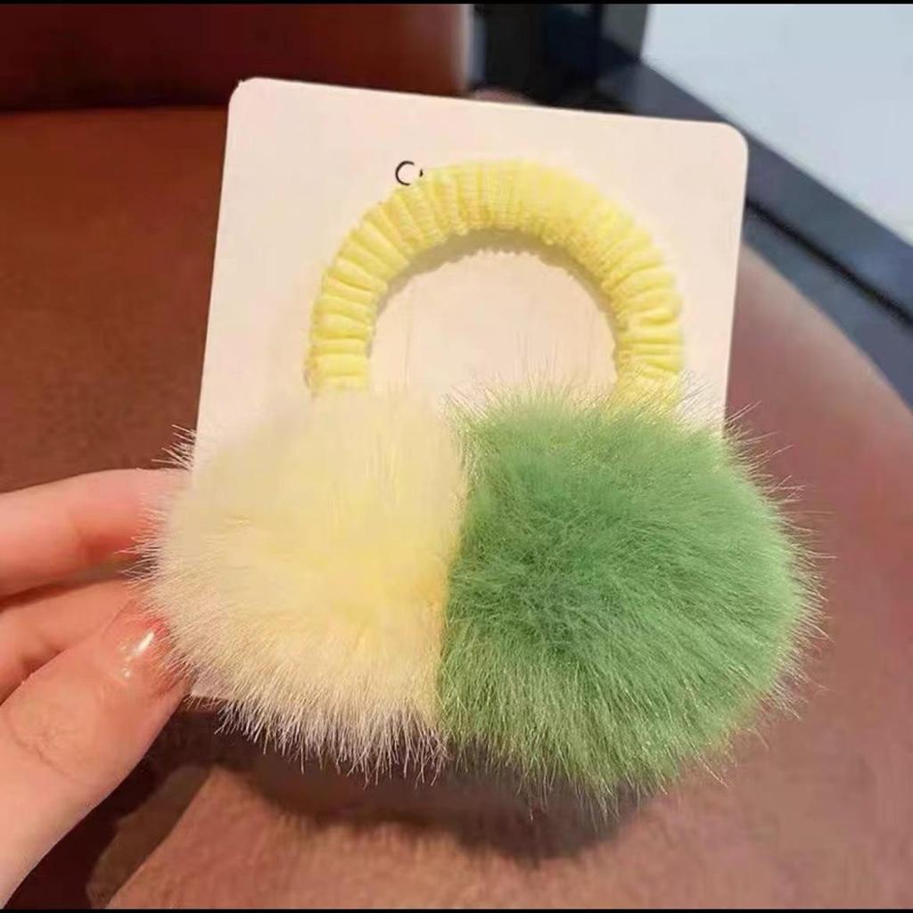 Autumn/Winter Plush Ball Hair Tie - Korean Style Princess Girl Fur Headband