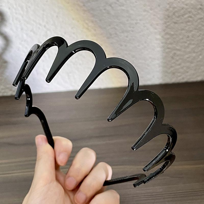 French Elegance Black Series Pearl Headband with Teeth - Autumn/Winter Collection