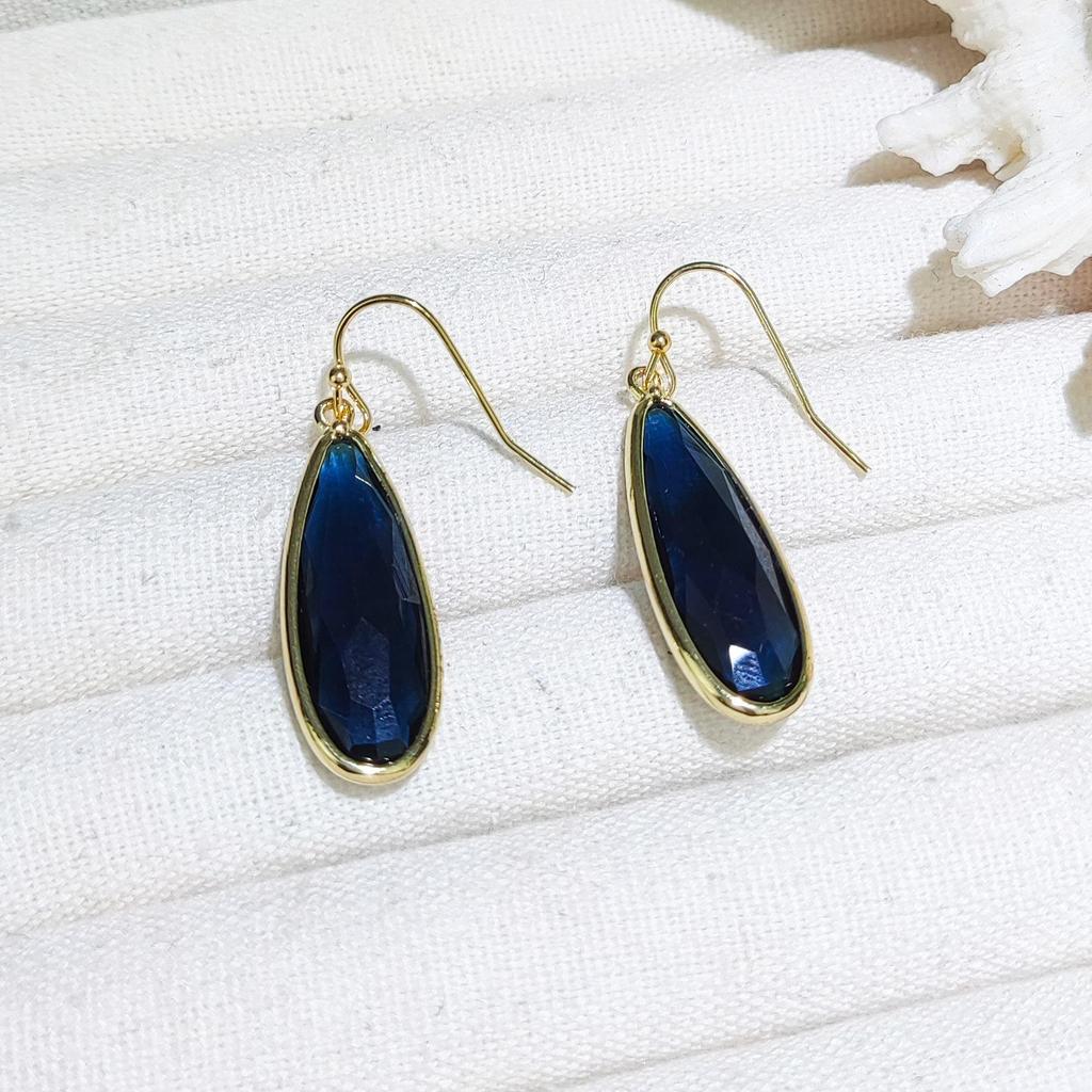 Green Cat's Eye Faceted Teardrop Pendant with Natural Stone and Crystal Earrings