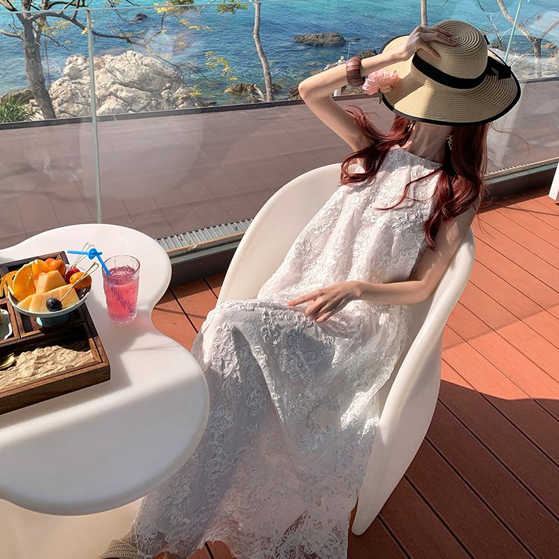 Summer White Lace Halter-Neck Dress for Women Sexy Sleeveless Floral Embroidered A-Line Maxi Dress