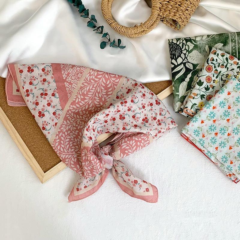 Cotton square scarf, silk scarf, high-end new small shawl, neck protector, small scarf, multi-purpose floral headscarf, headband, hair tie