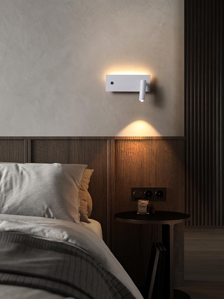 

Italian Minimalist Bauhaus-Style Rotatable Wall Lamp with Switch for Bedroom Right Obsidian Black - Warm Light