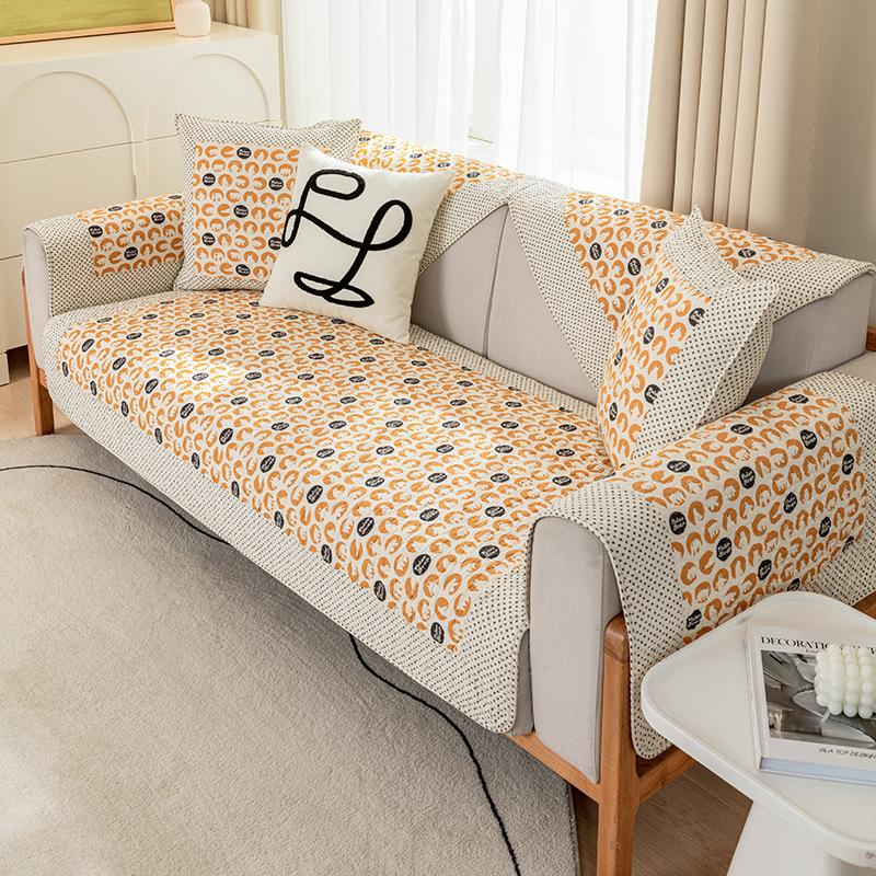 Cotton Quilted Couch Mat Four Seasons Non-Slip Fabric Summer Universal Seat Cushion Leather Sofa Cover For Living Room Decorate