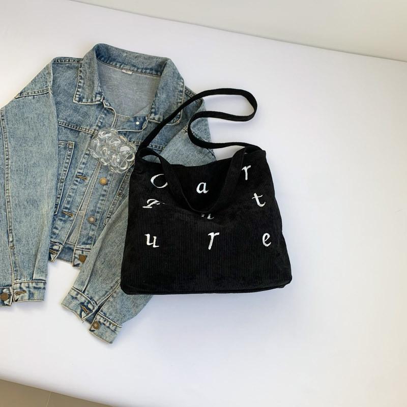 Шикарная повседневная сумка-тоут с алфавитом 2024 Стильная винтажная эстетичная сумка через плечо для повседневного использования чёрный