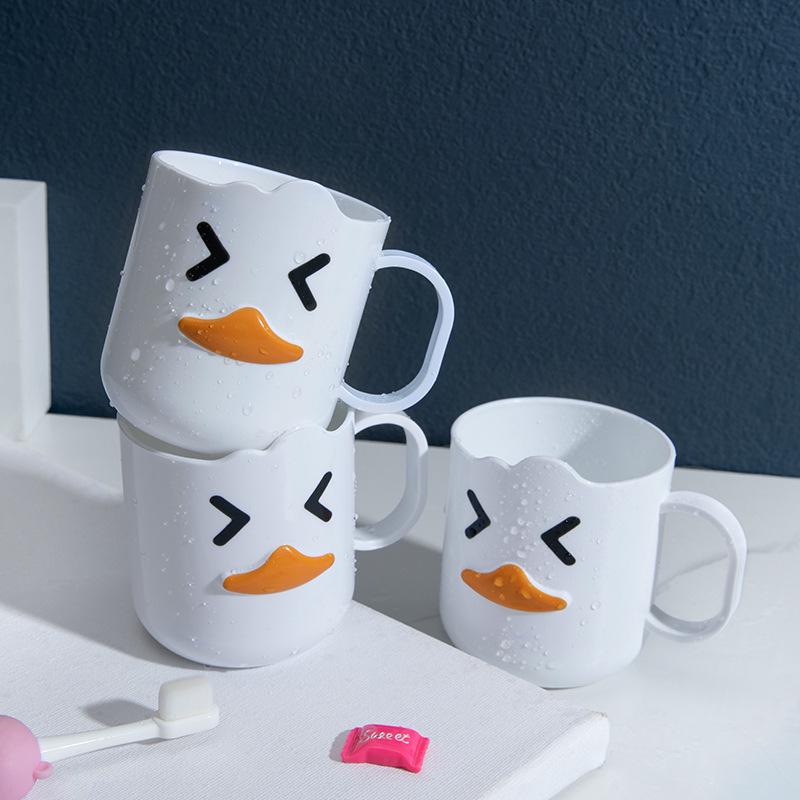 Cartoon Duck Children s Mouthwash Cup - Cute, Creative Plastic for Kids