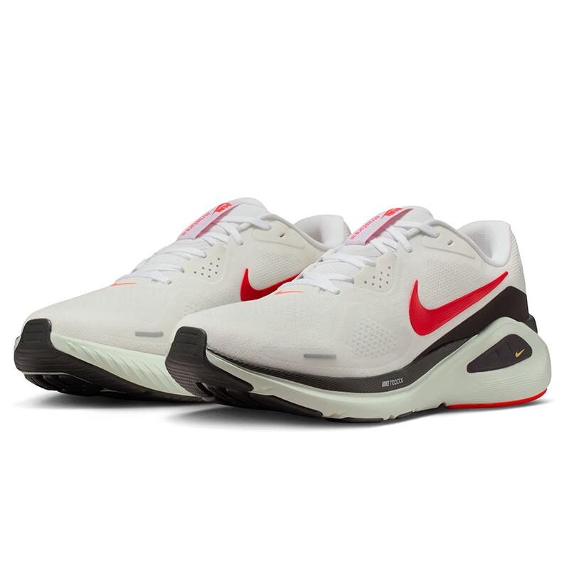 Nike Men s Structure 26 Road Running Shoes 40