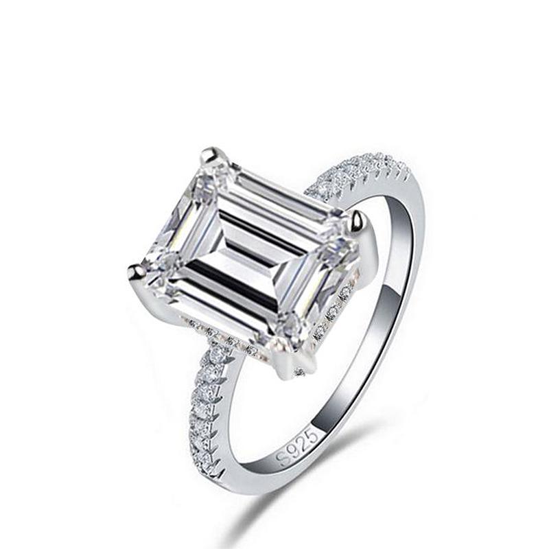 Luxurious Women's Flat Cut Ring - Elegant Jewelry Hand Accessory, Phantom R4338