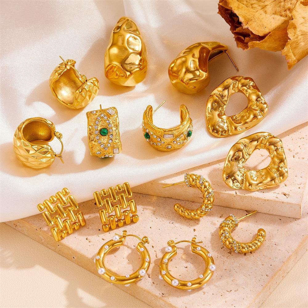 European Style Hammered Texture Water Drop Earrings in 18K Gold-Plated Titanium Steel - Eco-friendly and Colorfast Jewelry.
