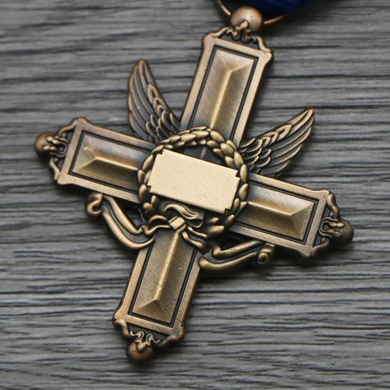 Medal of Honor for Heroic Acts of the American Eagle, Distinguished Service Cross, Commemorative Medal, Christmas Gift, Stocking Stuffers