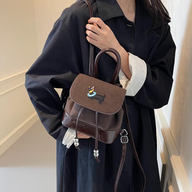 Cute Girl Retro College Style Small Backpack Female New Trendy Autumn and Winter Fashion Backpack Travel Bag