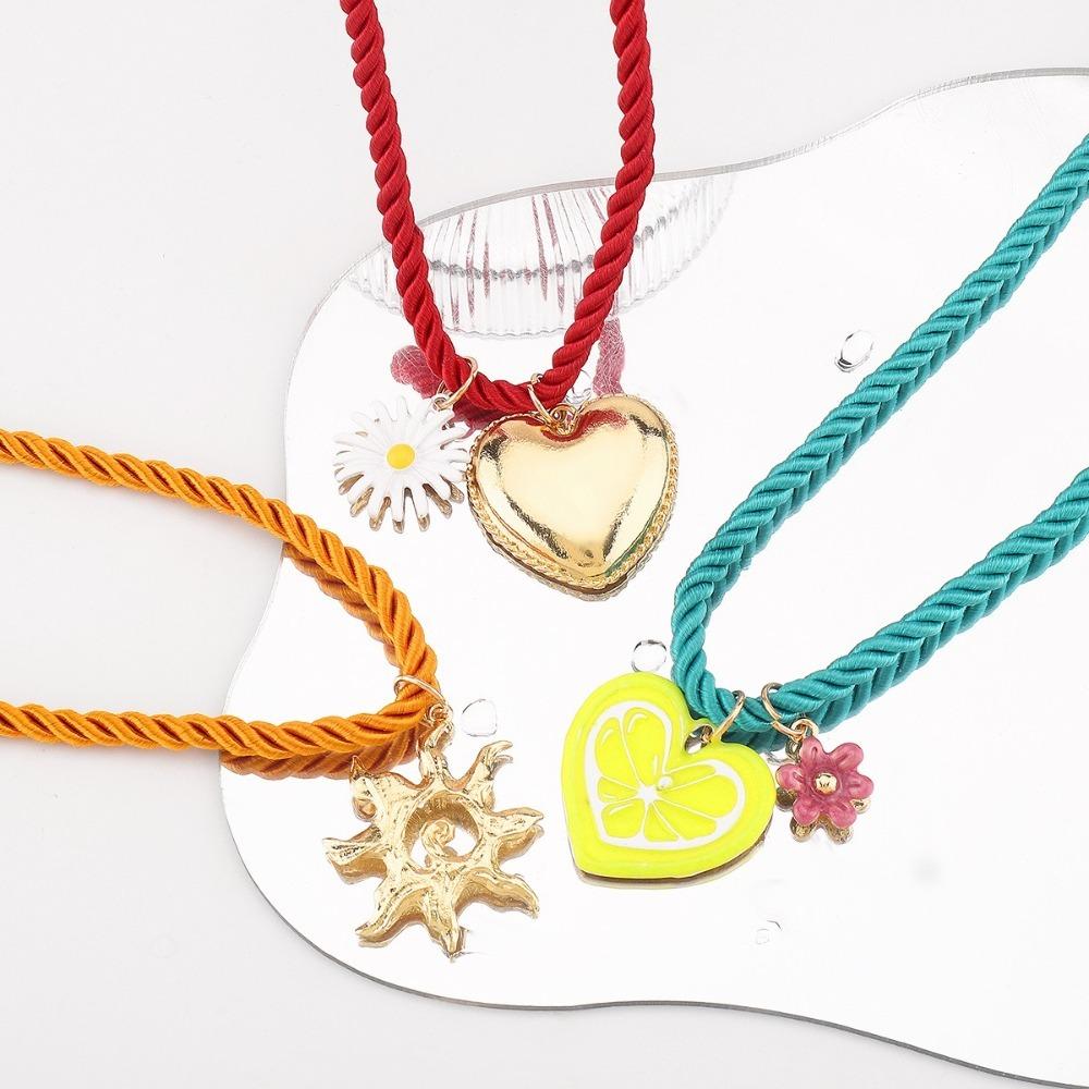 

Jewelry Sun Necklace Sun Floral Choker Vintage Pendant Necklace Vacation помаранчевий