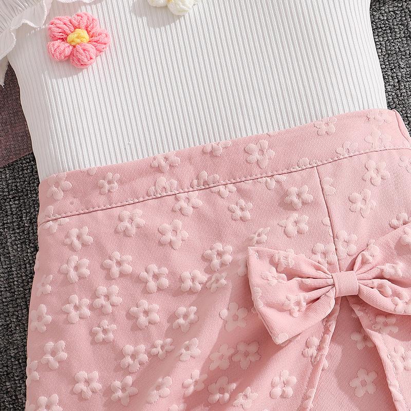 2026 Spring/Summer Girls' Asymmetrical Shoulder Camisole and Sweet Jacquard Bow Skort Set