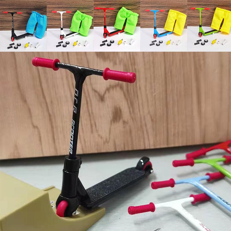 Alloy Finger Scooter and Skateboard Cross-Border Toy Set