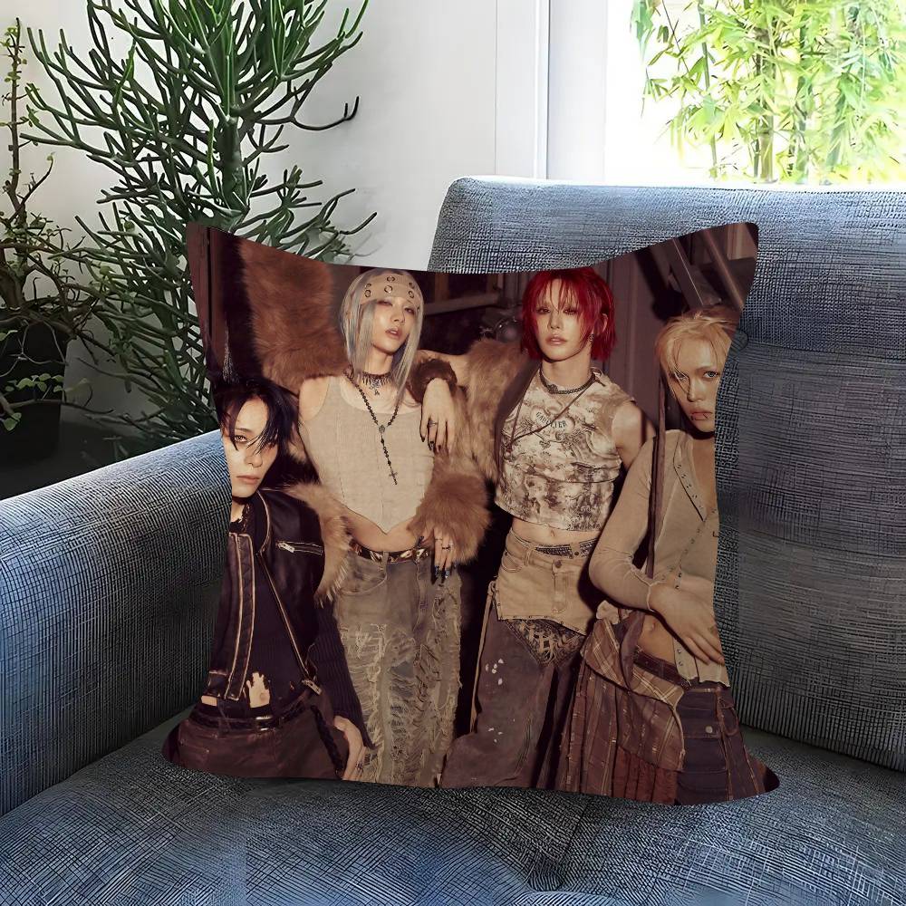 Pillow Gift Home Office Decoration Bedroom Sofa Car Cushion Cover Case 45X45 Popular Kpop Style Group X-Xlov Vintage