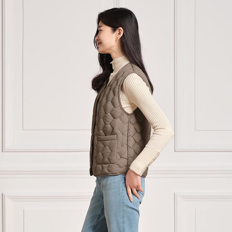Tanbor Women's V-Neck Down Vest TD236012
