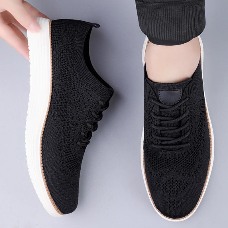 New Comfortable Men and Women Shoes Casual Shoes Breathable Fly Knit Sports Shoes Knitted Mesh Uppers Running and Sports Shoes