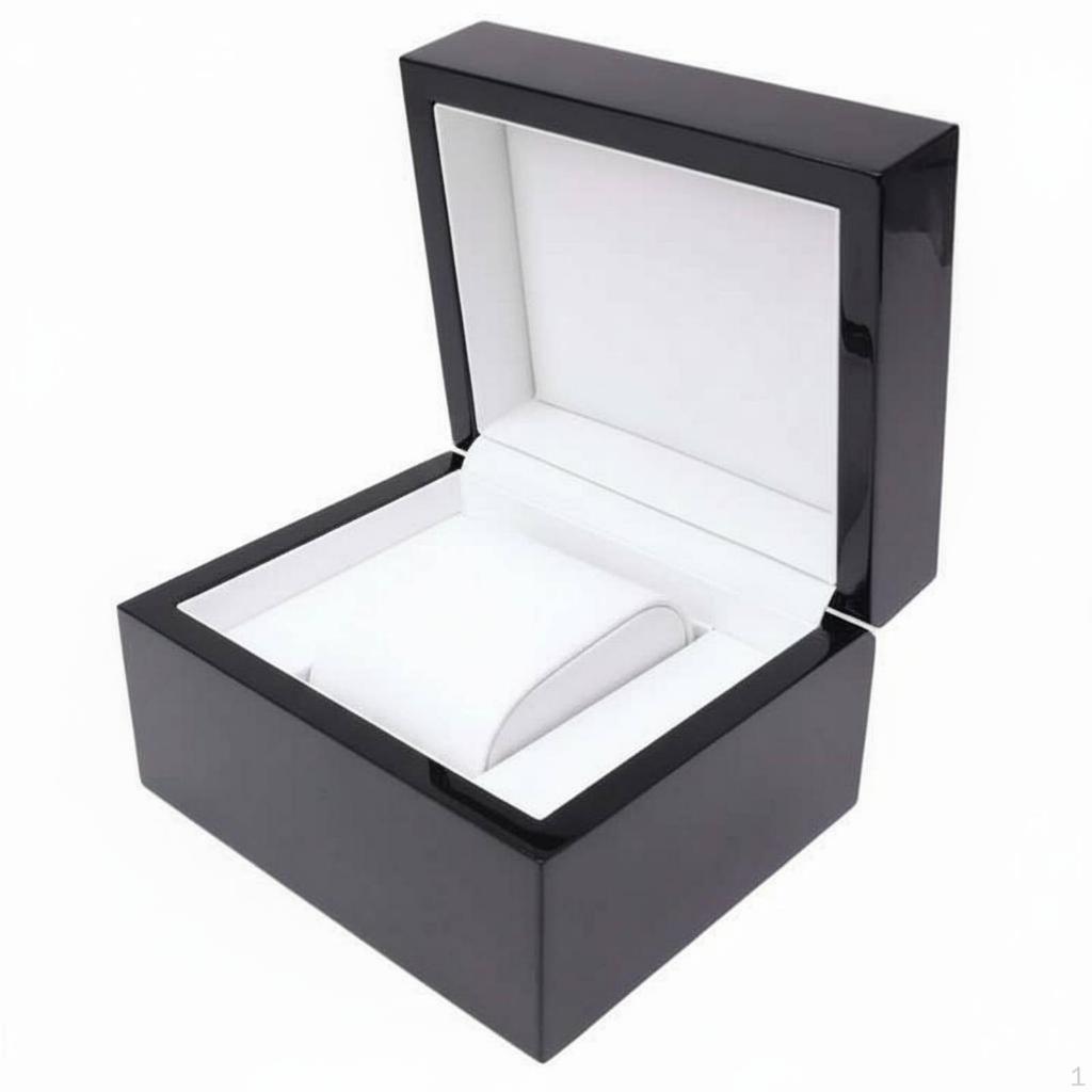 High Gloss Watch Gift Box Elegant Design Single Presentable Personal Accessory Storage for