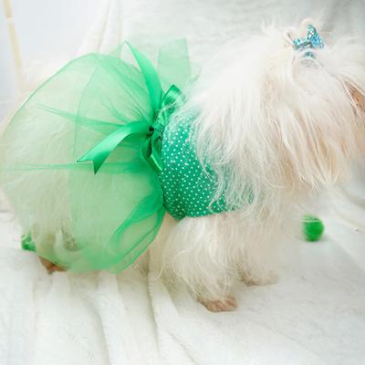 Atmungsaktives Haustierkleid Einfach zu tragen Polyester Punktmuster Dünnes Hundekostüm für