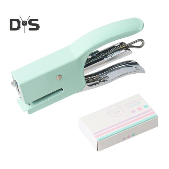 

Маленький ручной степлер, степлер на 10-16 листов, с 750 скобами, мини-настольный степлер для офиса, школы, дома, путешествий 1 Set зелёный