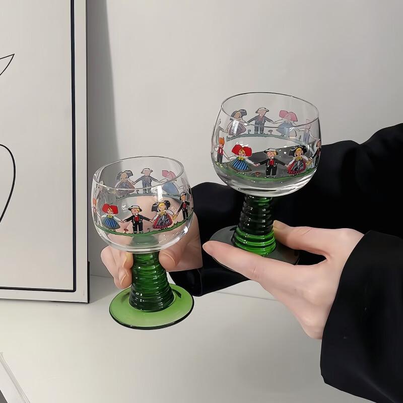 Handmade Christmas Tree Red Wine Goblet Set (2-Pack)