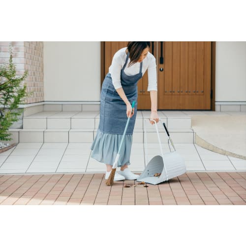 Yamazaki Sangyo Dustpan 2989.jp+ Railway Dustpan D with Rubber Tip, Steel, 181445
