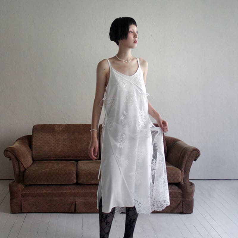 Rubati Mother of Pearl+Crystal Necklace