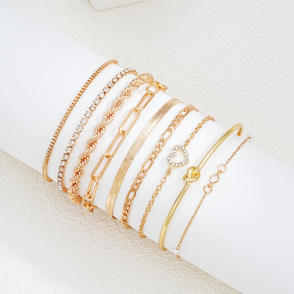 Stylish and Creative Knotted Rhinestone Chain Bracelet 9-Piece Set A Minimalist Versatile Bracelet Set