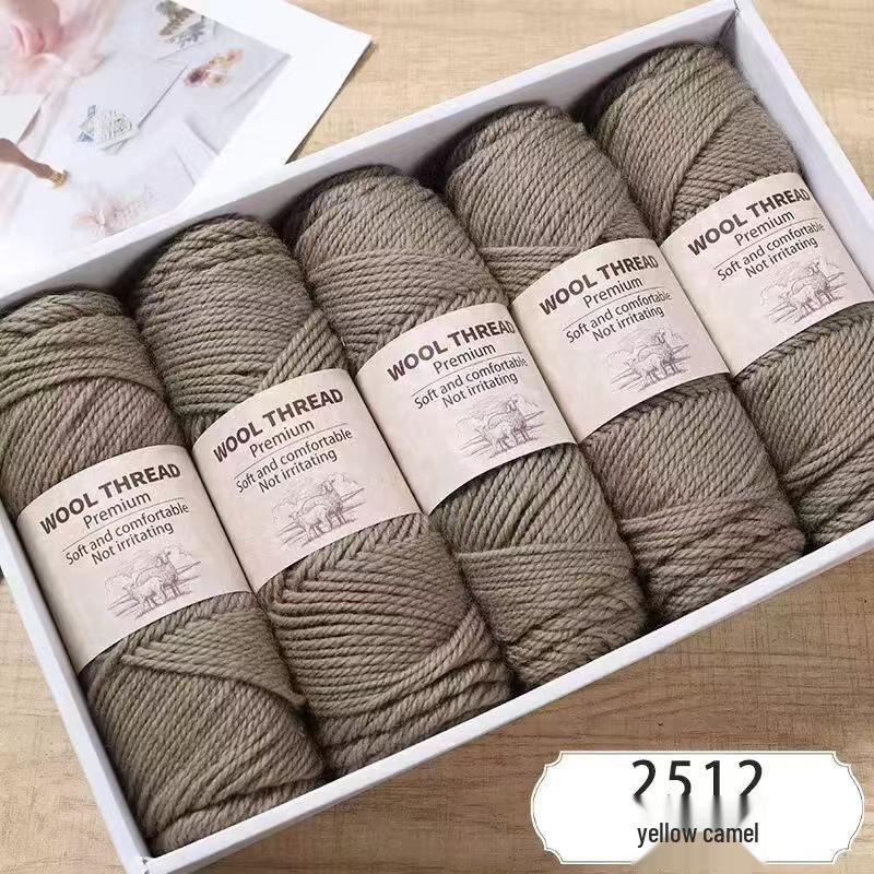 Soft Alpaca Wool Chunky Yarn for Hand Knitting Sweaters, Scarves, and Hats