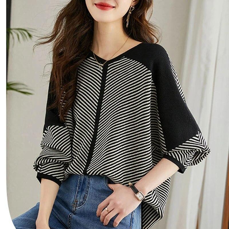 Spring Women Pullover Long Sleeve V Neck Striped Loose Office Lady Korean Style Print Lively Popularity T-Shirts