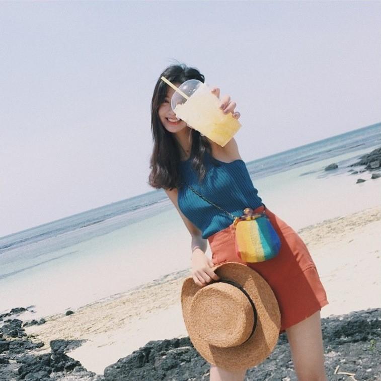 Summer New Korean Style Knitted Sleeveless Camisole Vest for Women To Wear Small Fresh Chic Slim Fit Halter Top