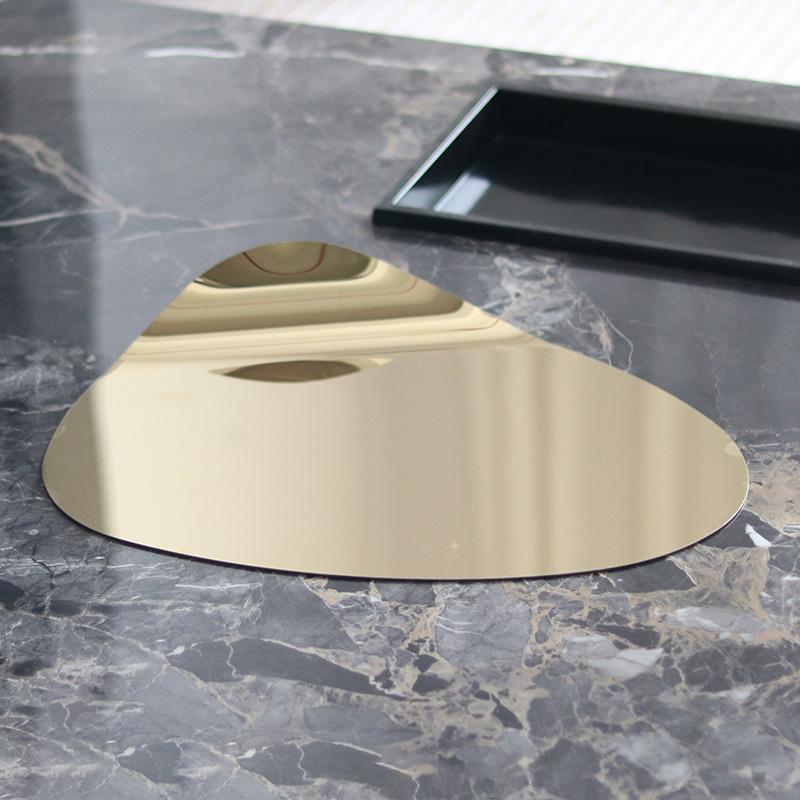 Nordic Ins Style Light Luxury Metal Irregular Folding Tray High-end Desktop Creative Art Fruit Plate Accessories