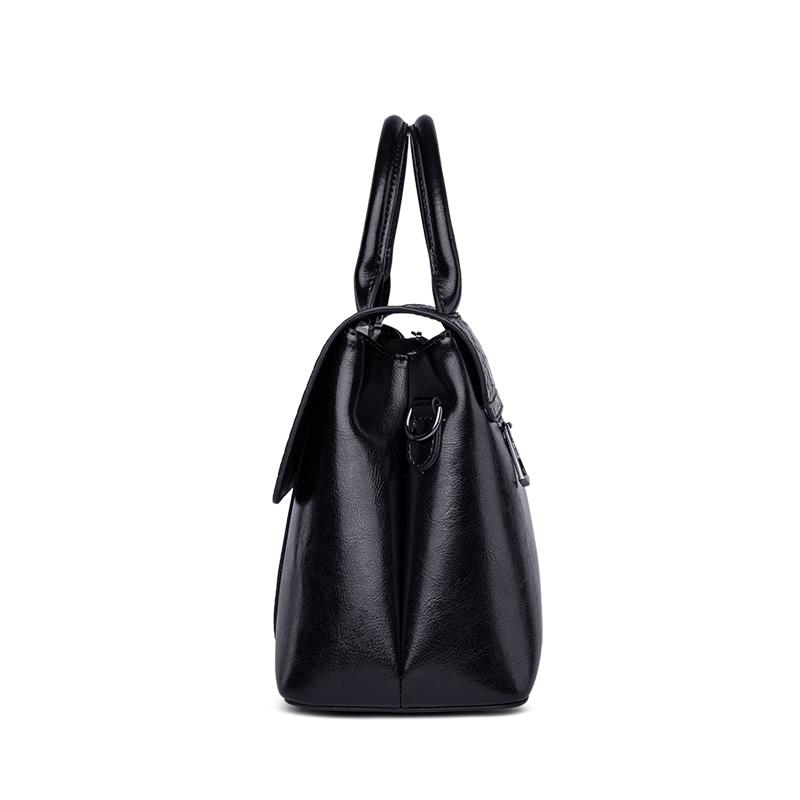 Genuine leather shoulder bags for ladies test pattern light color women's roomy commuting handbags