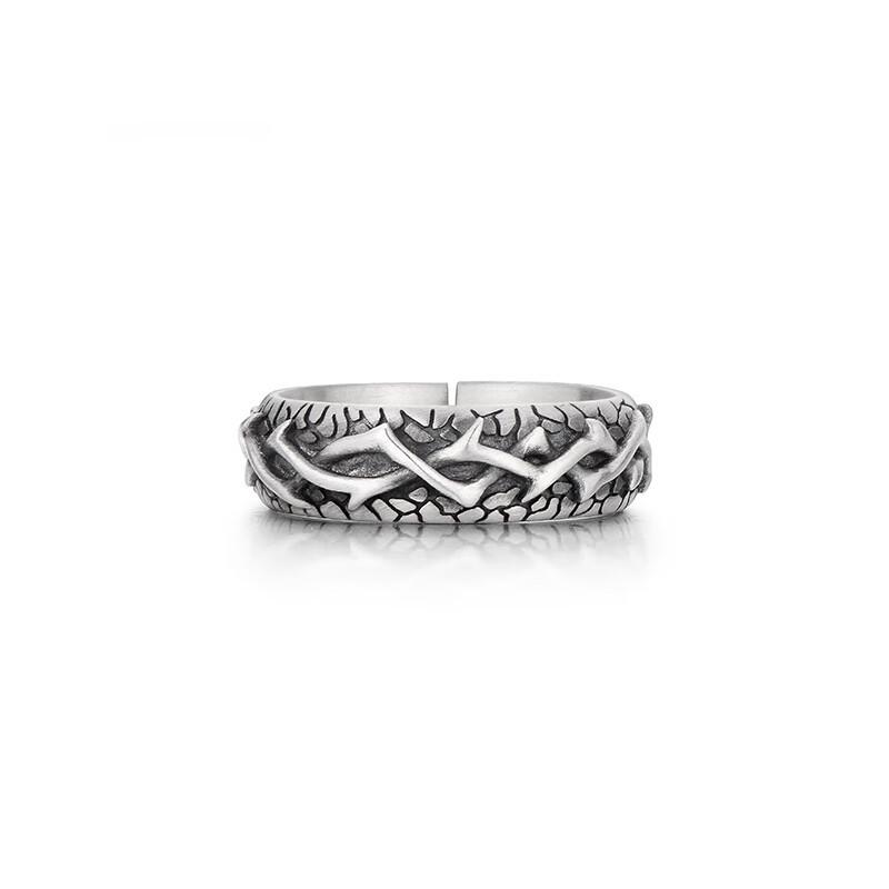 Yintai Fei Thai Silver Thorn Ring: Men's Trendy Retro Adjustable Finger Ring for a Cool, Handsome Look