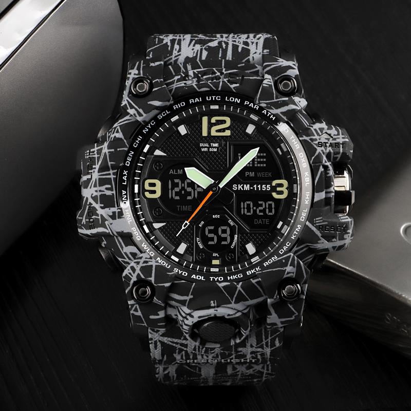 SKMEI Multifunctionele Militaire Stopwatch Digitale Kwarts Horloge Voor Mannen Vrouwen Mode Achtergrondverlichting Sport Polshorloges reloj hombre