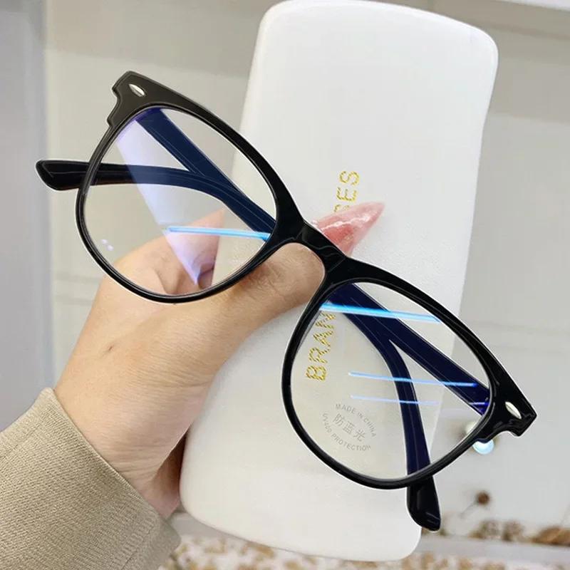 Anti-blue Light Flat Glasses Transparent Frame Big Lens Glasses Stylish Simple Round Frame Radiation Protection Eyewear lunettes for Women
