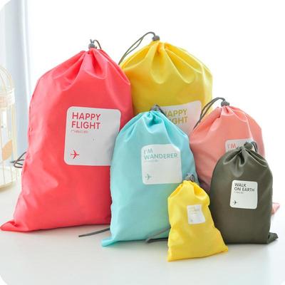 Ensemble de sacs de rangement de voyage coréens de grande capacité - 4 pièces avec cordon de serrage pour vêtements et articles divers
