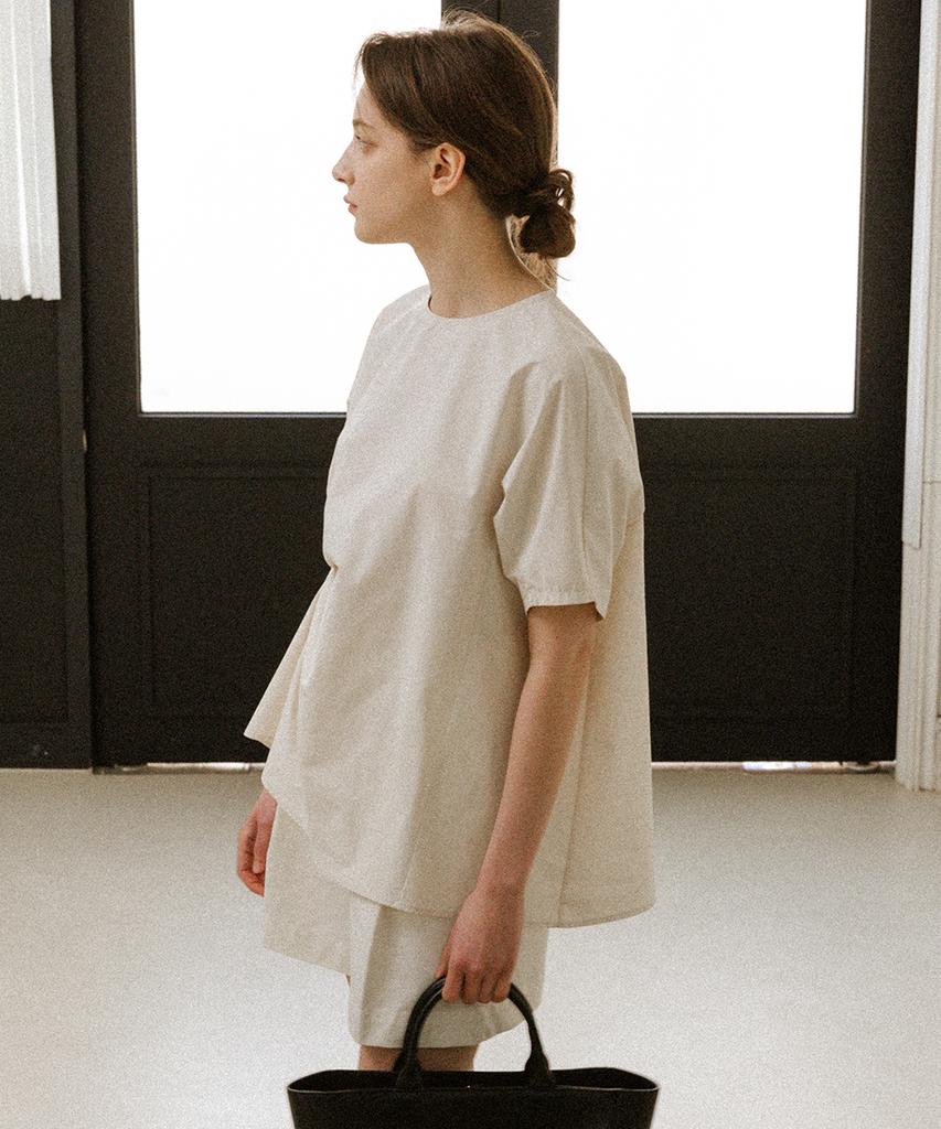 KNOWING Twisted Blouse (Beige)