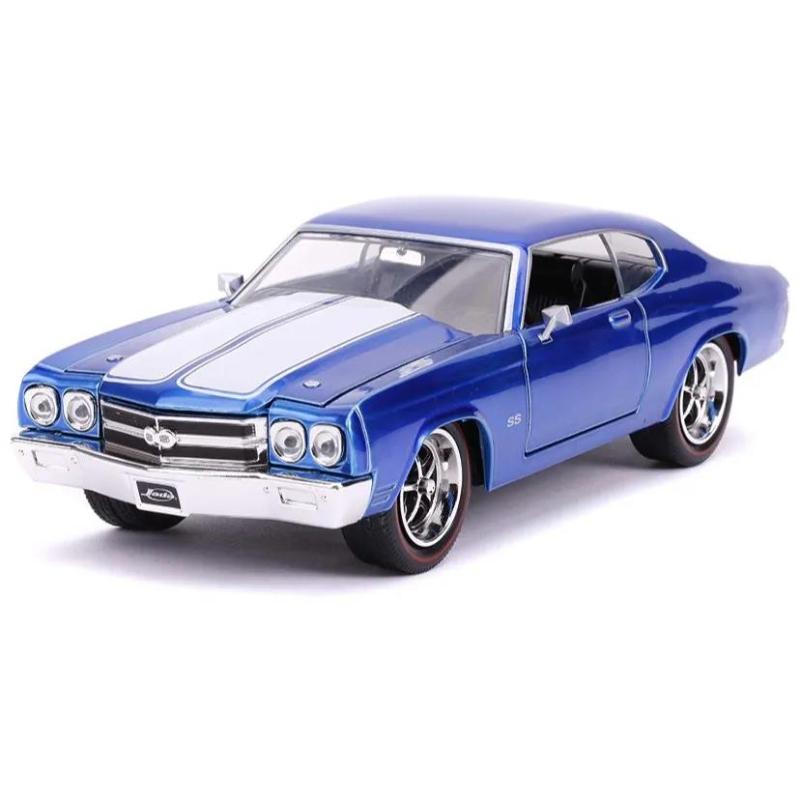 

1:24 Chevrolet SS Моделювання литого автомобіля під тиском Модель автомобіля з металевого сплаву для дітей у подарунок No box