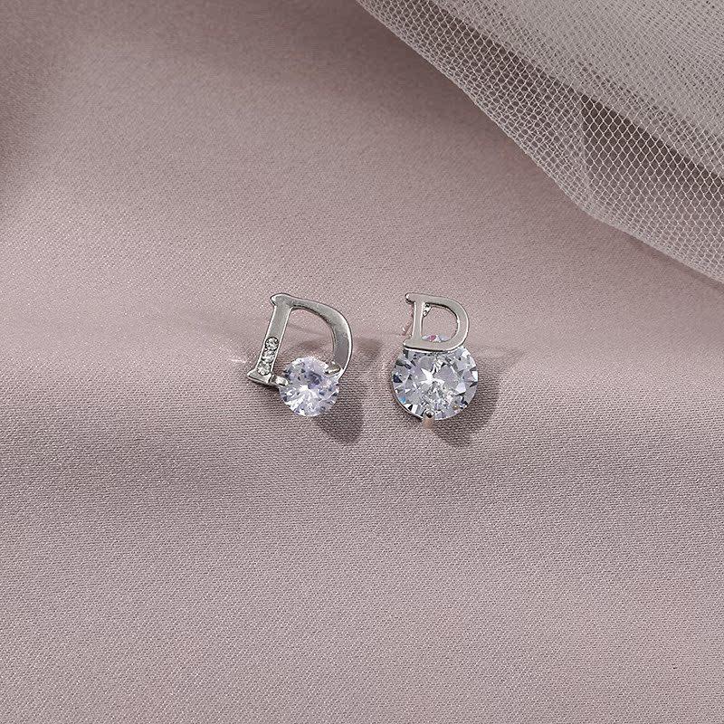 S925 Silver Needle Pearl Stud Earrings for Women