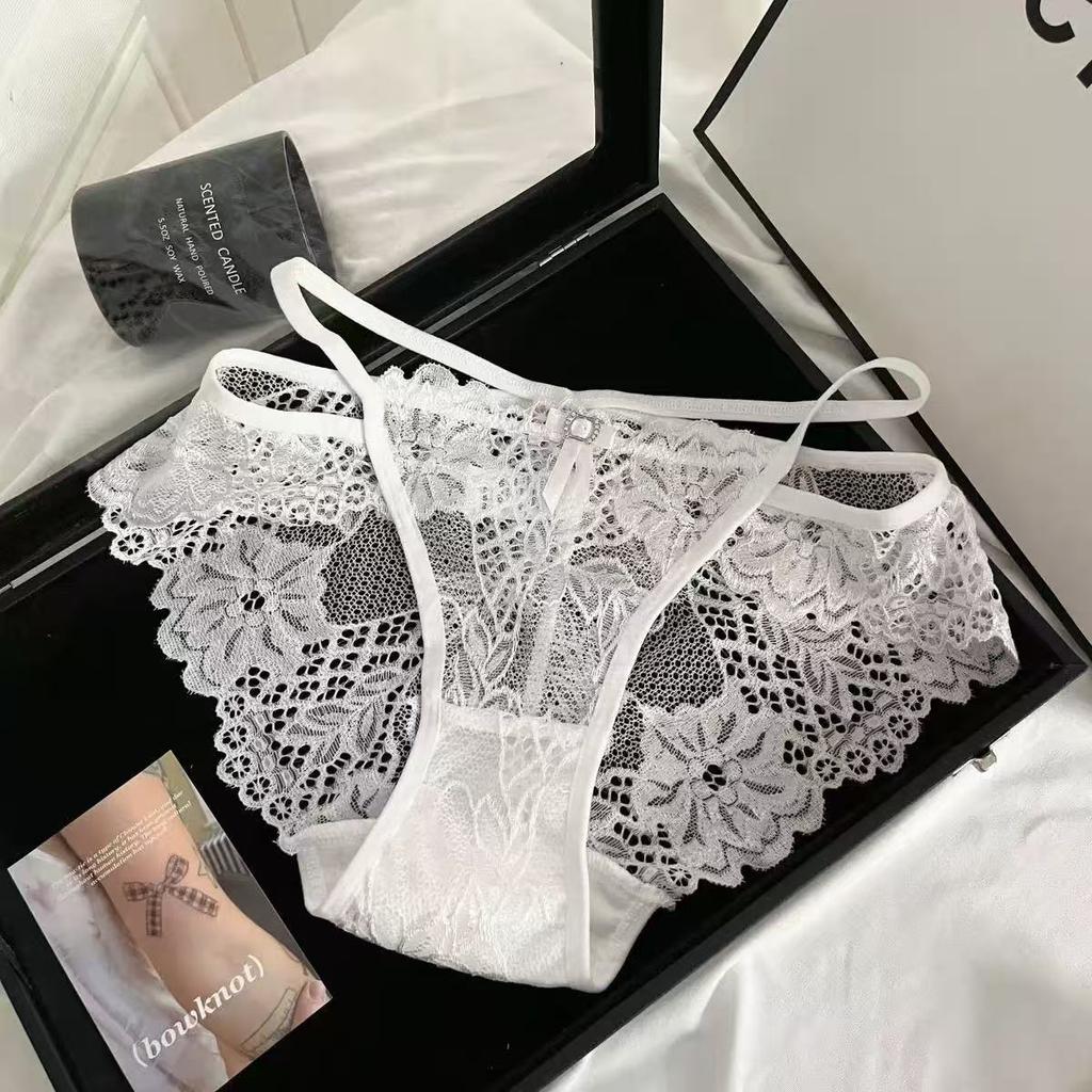 Female Summer Thin Sexy Lace Light Luxury Diamond Bow Breathable Briefs