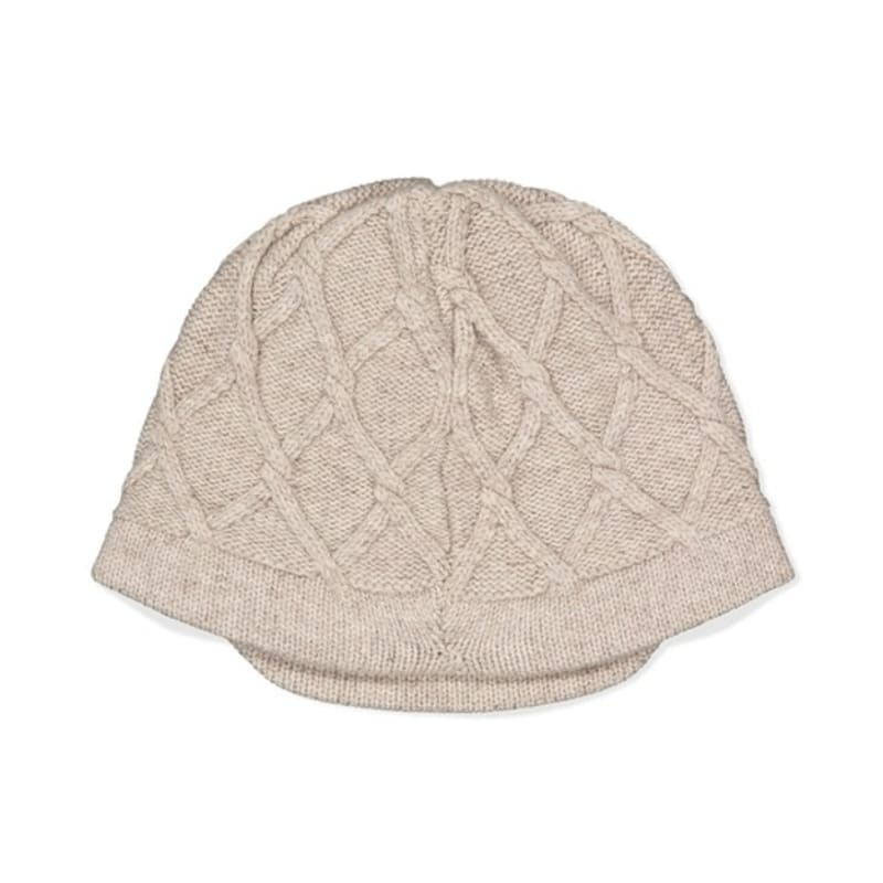 SUNLOVE Kabelstickad Mössa med Visir Elfenben