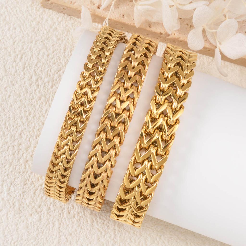 Gold Plated Stainless Steel Bracelet for Women Vintage Woven Luxury Elegant Minimalist Jewelry Gift for Her Mom Wife Girlfriend
