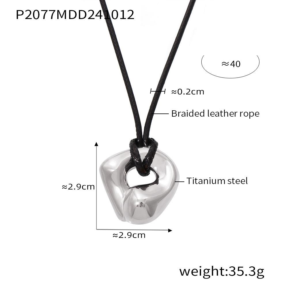 Qiong Yao Stainless Steel Curved Pendant Necklace with Black Leather Cord, Adjustable Length, Simple High-End Design for Women.
