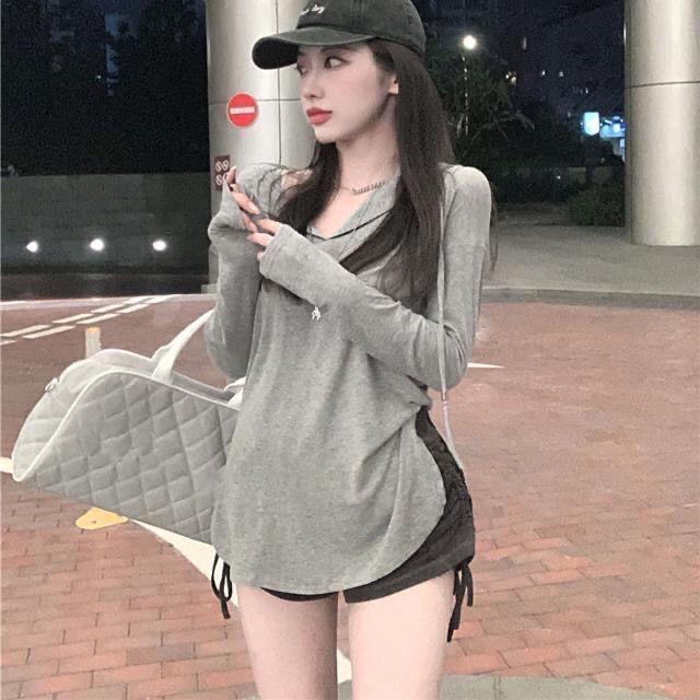 Ins Cienka, luźna koszulka z kapturem i długim rękawem Internet Celebrity Design Sznurowana na guziki z wysokim stanem